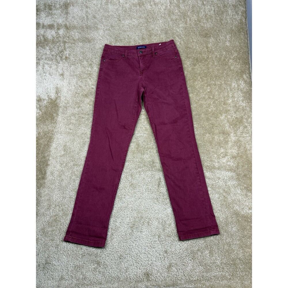 Bandolino Women’s Jeans Karyn Boyfriend Size 4 Burgundy Stretch Denim A655